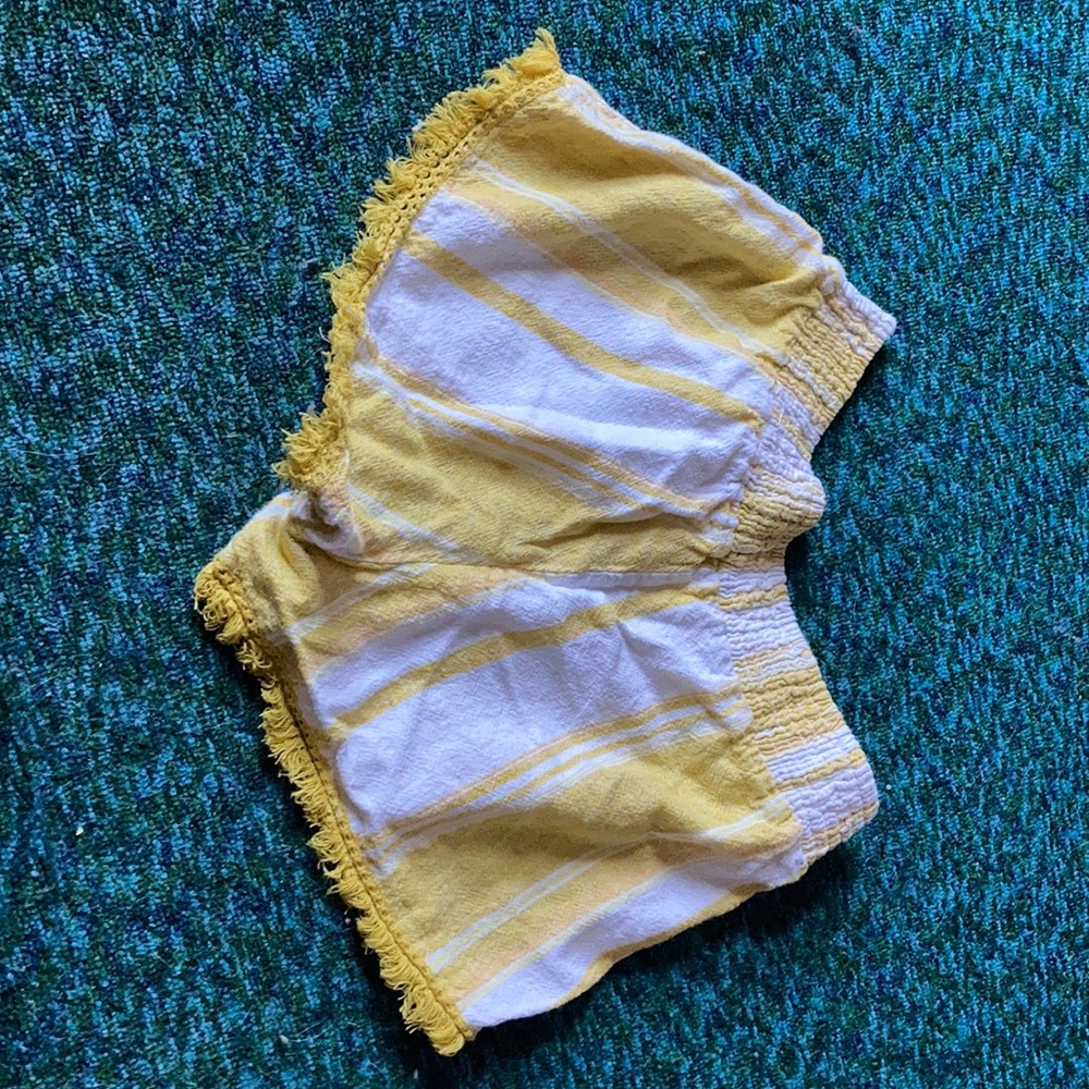 Yellow flare shorts